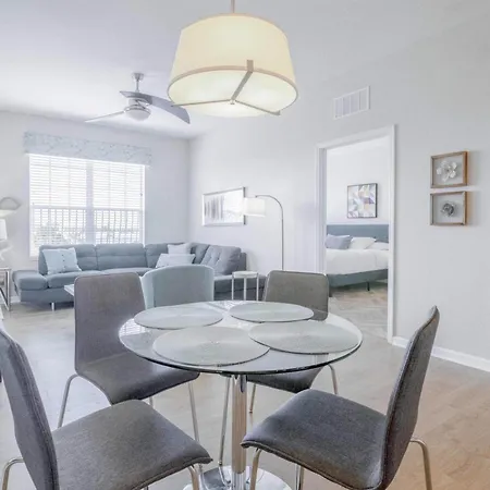 Fantastic Vista Cay Luxury Executive Near All Theme Parks And Walk To Convention Center